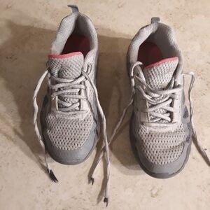 Fila Sneakers size 1 5/$25